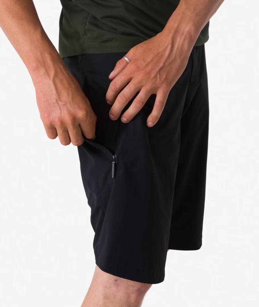 Rapha ラファ　Men's Trail Shorts