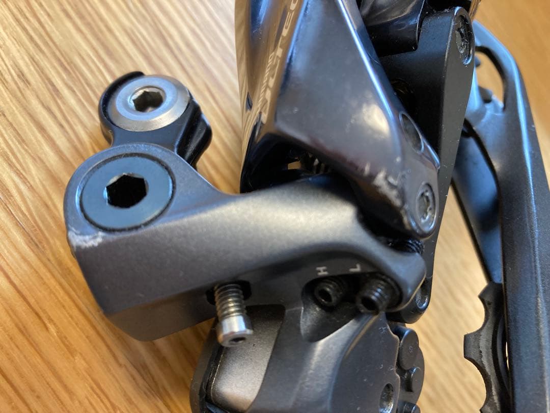 良品★SHIMANO URTEGRA リアディレイラーDi2 8050SS
