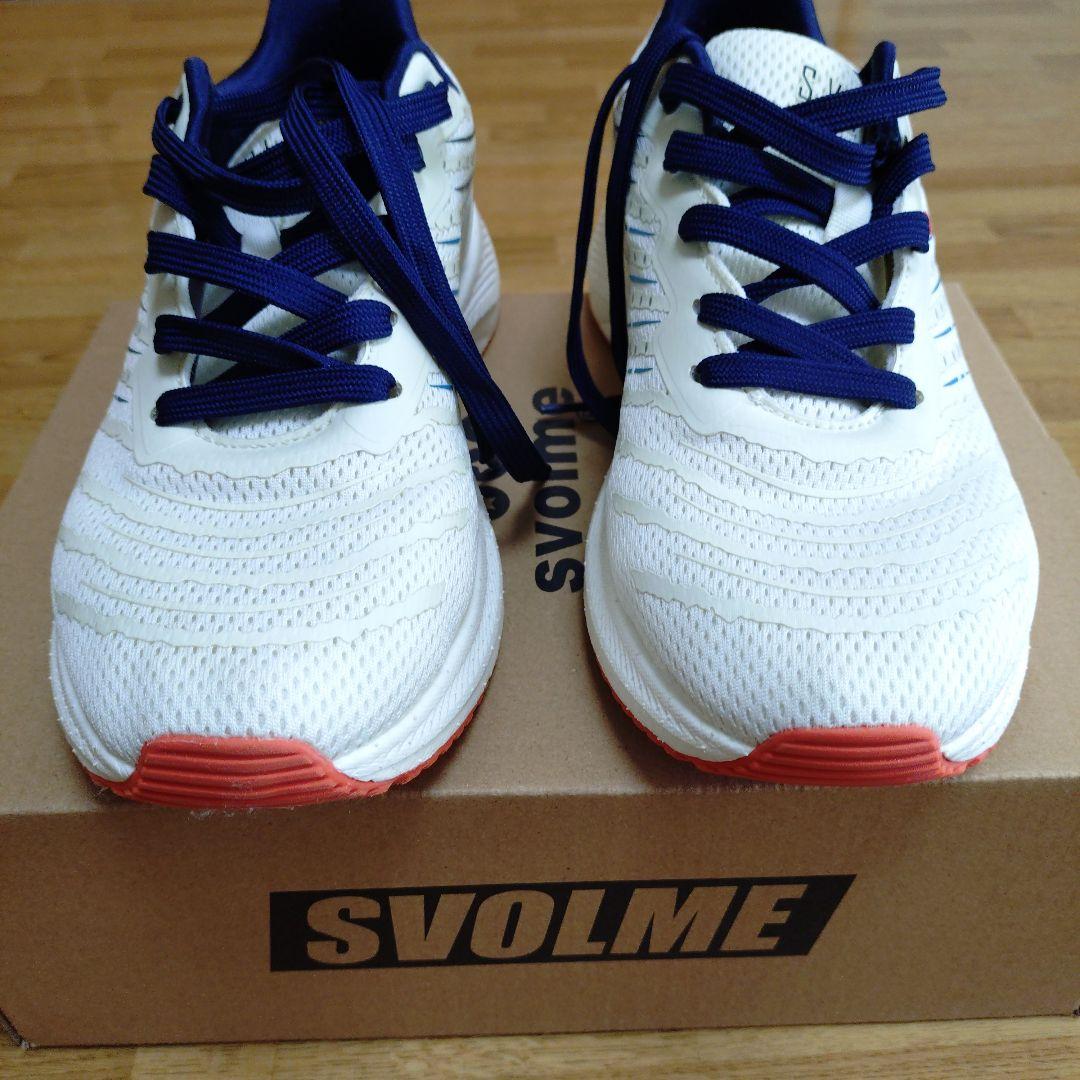 SVOLME STRELLA NEXT（ランニングシューズ）