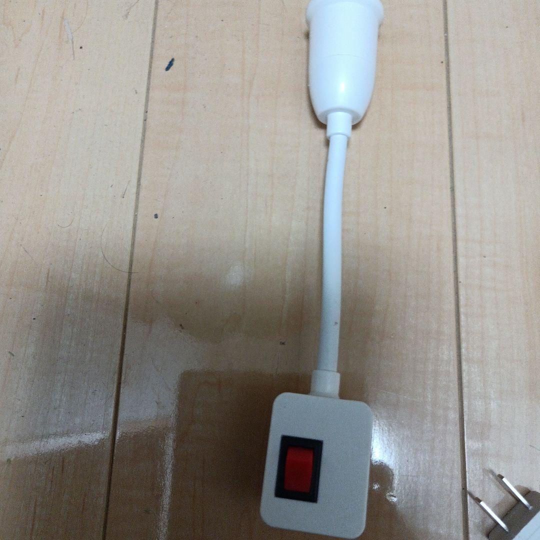 倉庫、ガレージ、作業灯LED蛍光灯 4枚羽根 ホワイト