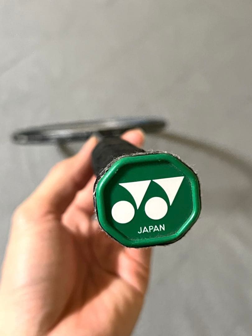 YONEX ボルトリック zフォースⅡ 4UG5