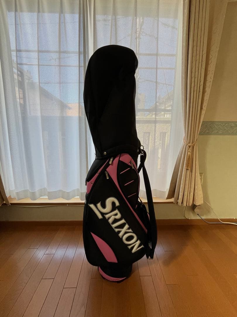 Srixon 黒/ピンク キャディバッグ