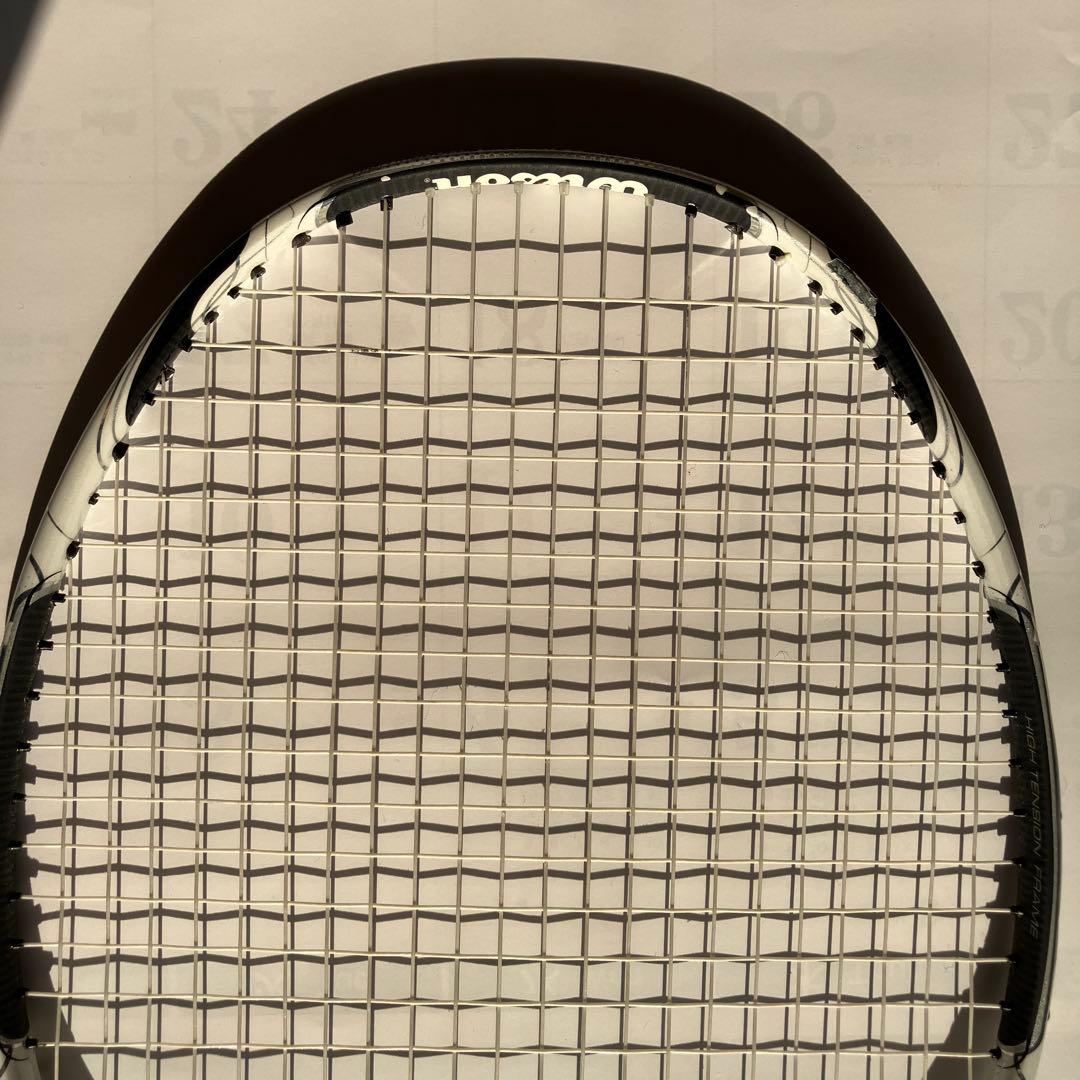 Wilsonバドミントンラケット ZONEホワイト ブラック
