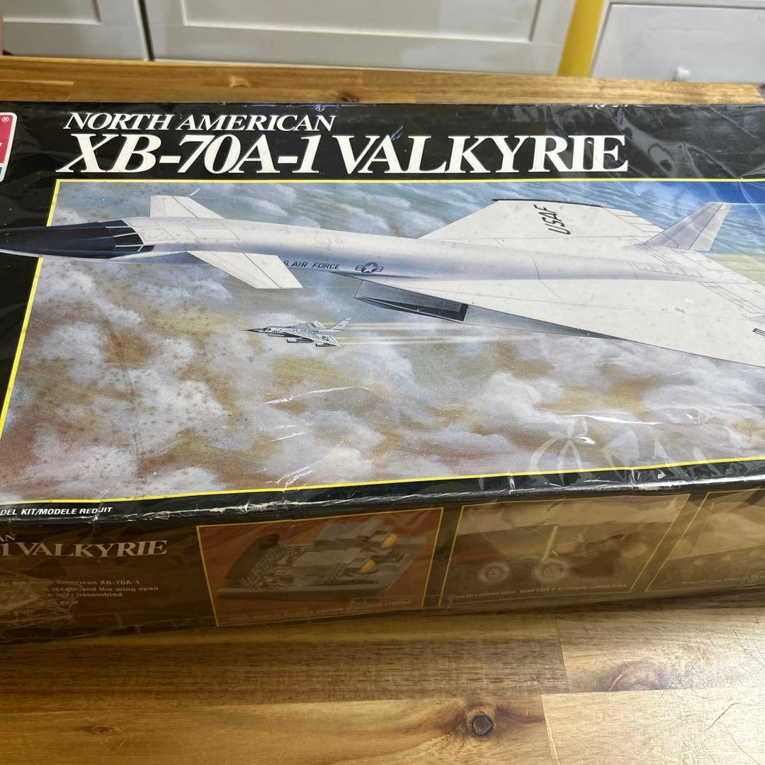 浦*郎様 AMT XB-70A-1 Valkyrie 1/72モデルキット