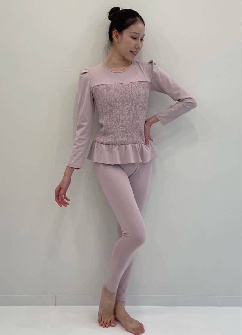 新品 スティナ stina Retune 大人気 レギンス 完売品