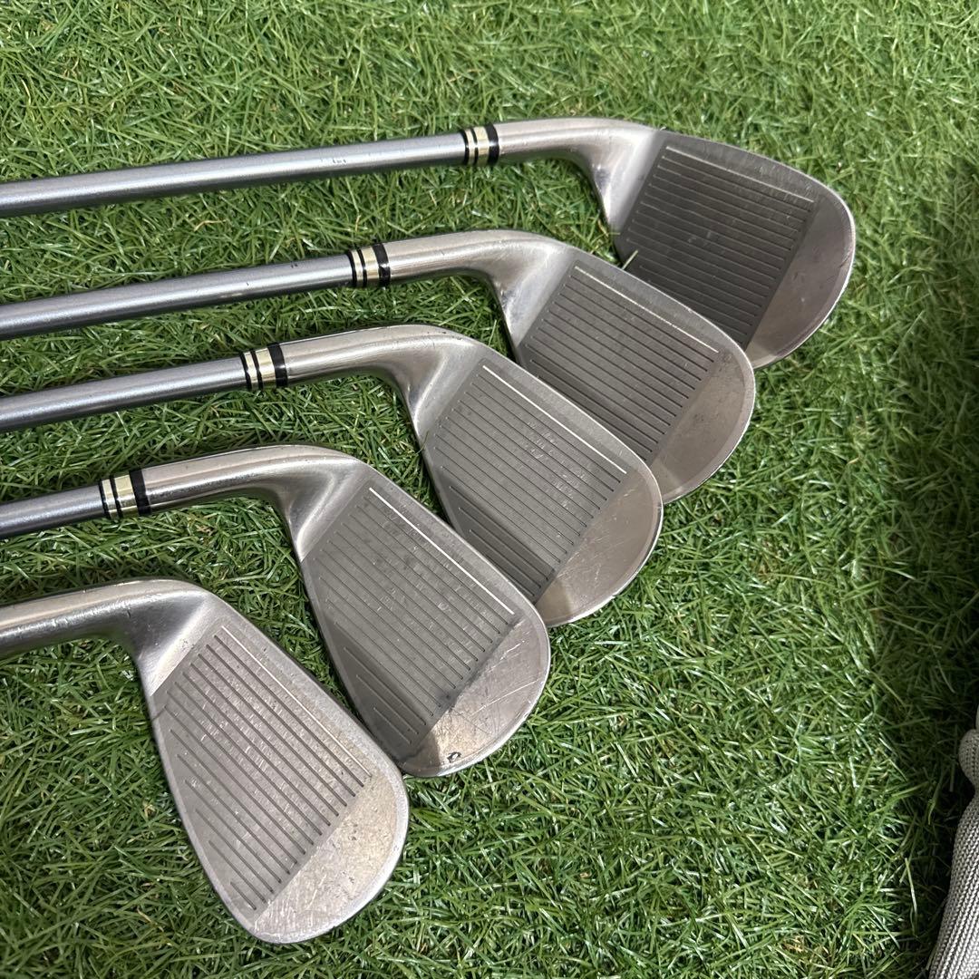 バッグ新品‼️XXIO 7-12代目レディース クラブセット