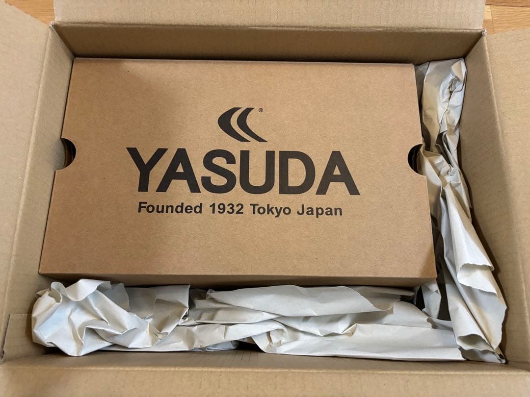 即決優先！最終価格！-ヤスダ サッカーシューズ ホワイト/ブラック25.5cm