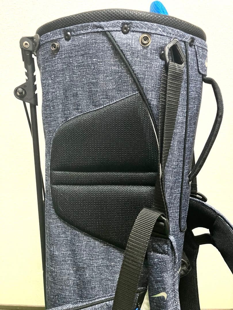 ナイキ スタンド式キャディバッグ　美品＆軽量
