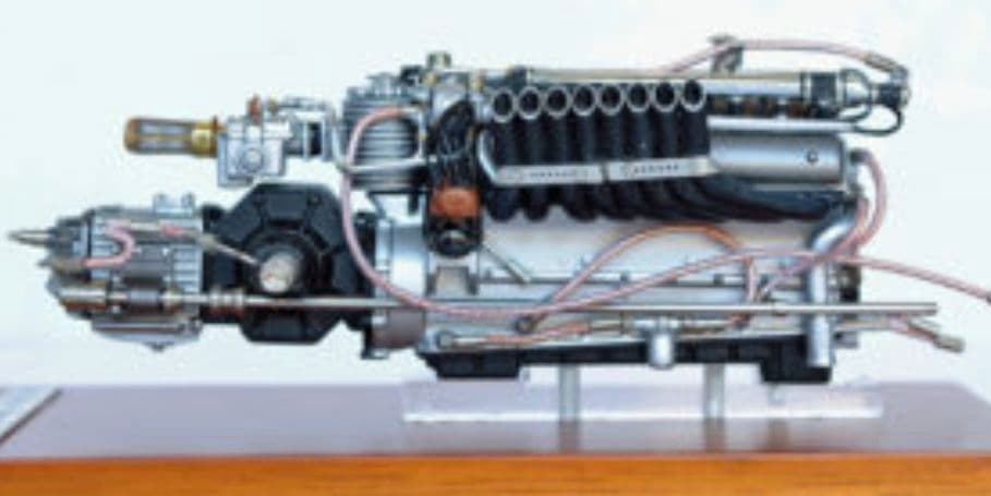 CMC Auto Union Typ C 16Zylinder V-motor珍