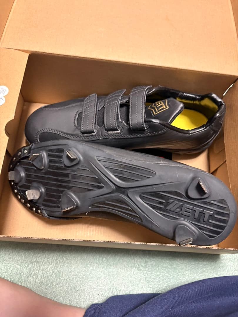 ＊ZETTスパイク＊ 新品・未使用