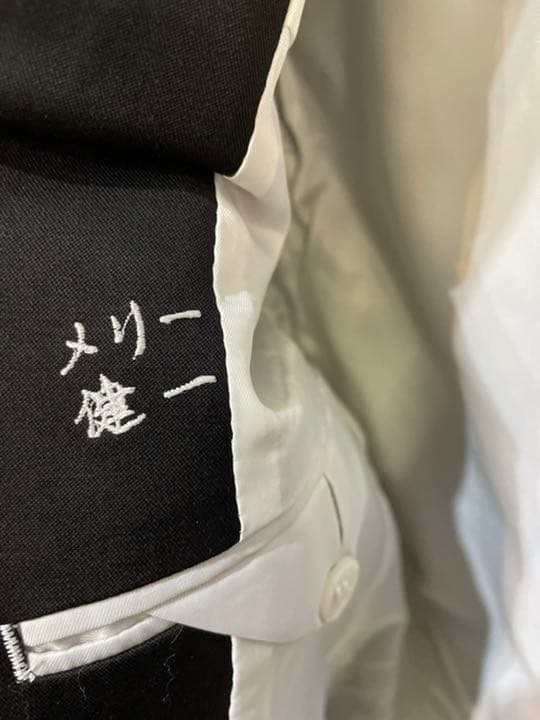 本人着用　MERRY 健一　衣装　直筆色紙