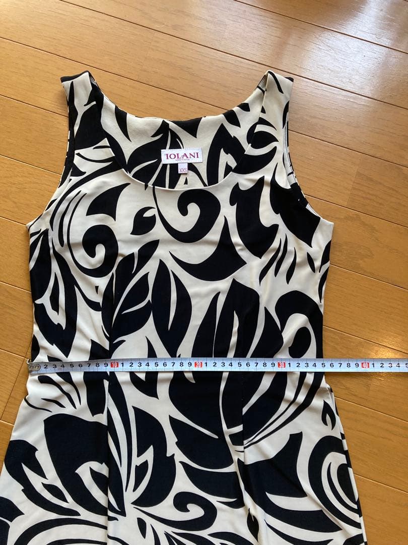IOLANI フラロングドレス XXS アイボリーとブラック総丈127cm