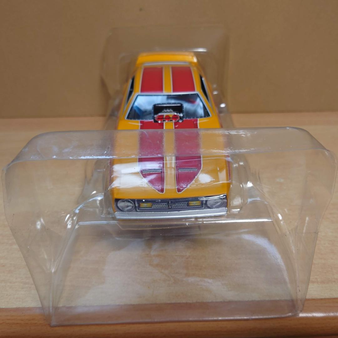 1/18 ロングノーズ マスタング シャーリー マルダウニー 1972 ミニカー
