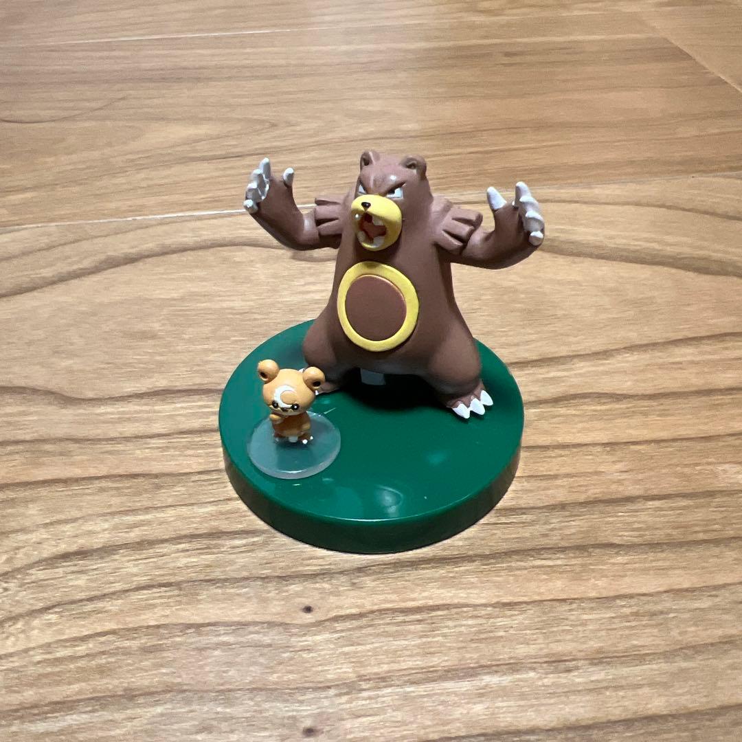 立体ポケモン図鑑　ぜんこくばん　ニドラン♀進化系　ヒメグマ進化系　専用台座