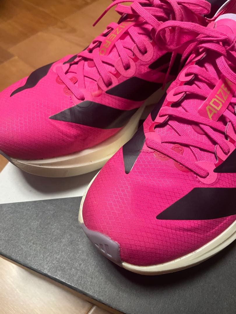 アディダス ADIZERO TAKUMI SEN 11 26.0 極上中古品
