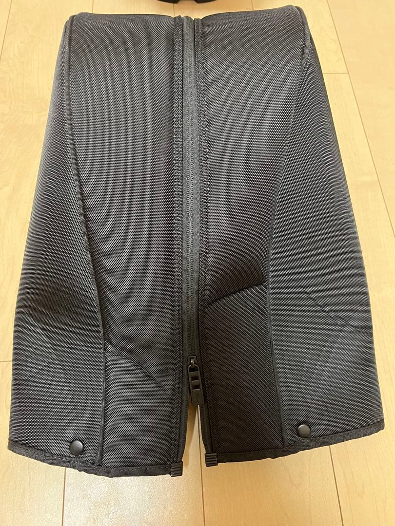 Titleist キャディバッグ ブラック/レッド　ミッドサイズ