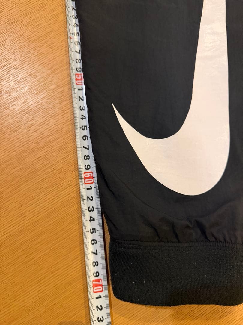 Nike ウィンドブレーカーとジョガーパンツセット