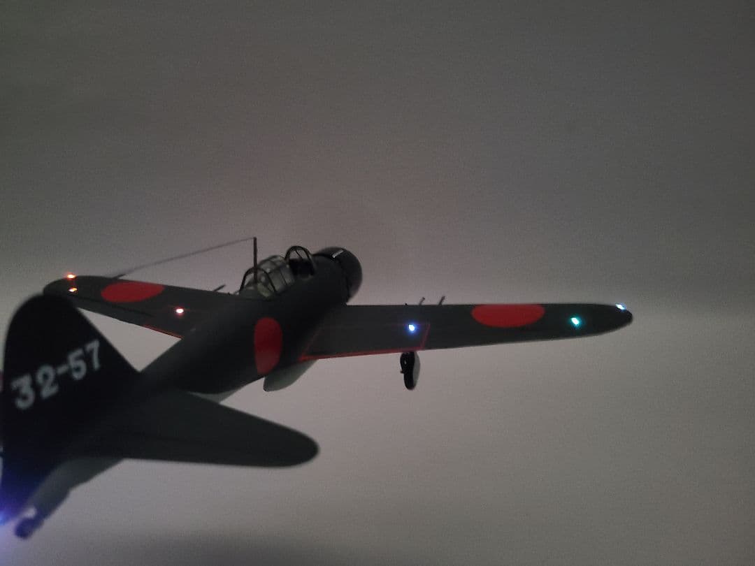 零式艦上戦闘機52型 リアルモーターライズ 完成品 タミヤ1/48 零戦