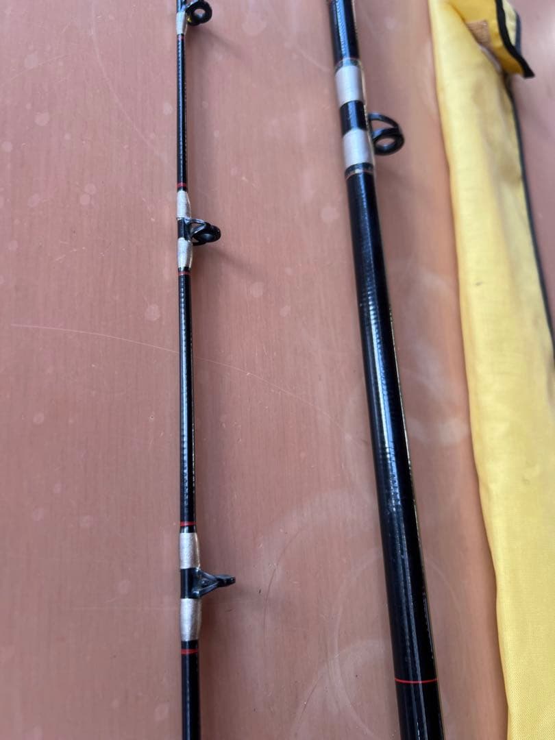 Ryobi リョービ　スーパーカーボテック アドベンチャー　80-240 船竿