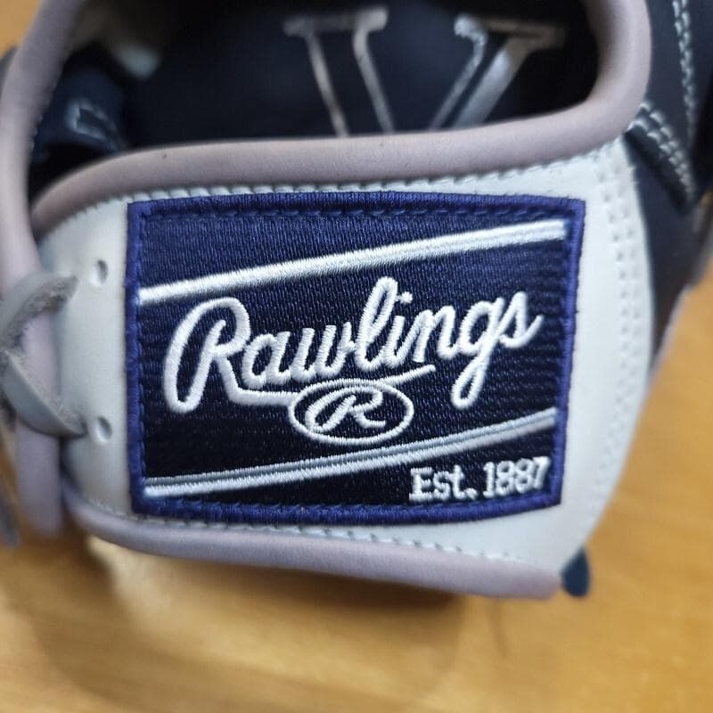 ローリングス MLB TEAM NYヤンキース チームロゴ 限定品 軟式グローブ