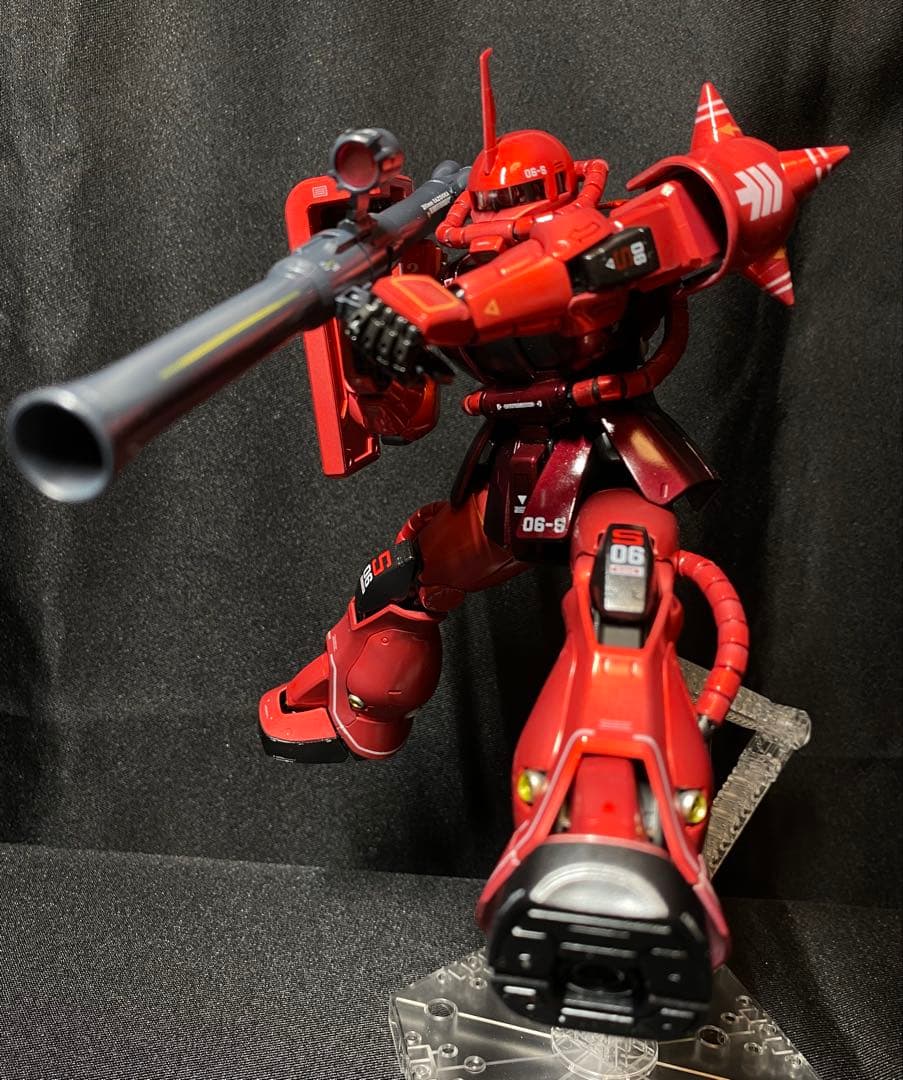 【ガンプラ完成品】　MG ザクⅡ （シャア専用Ver.2）