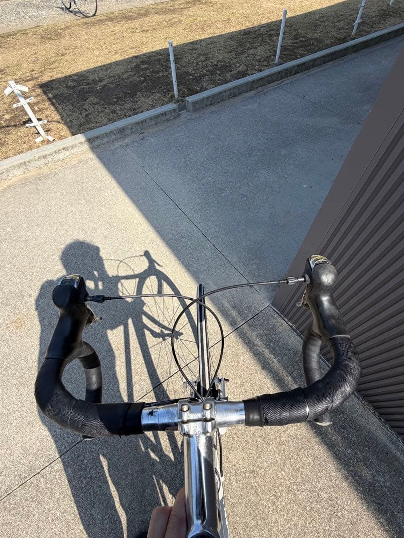 【Louis Garneau】ロードバイクLGS-LCR 700C 空気入れ付き