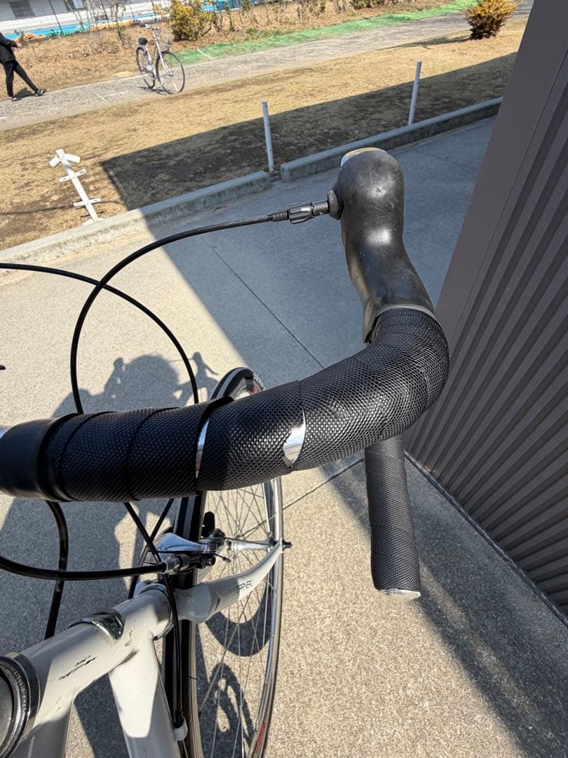 【Louis Garneau】ロードバイクLGS-LCR 700C 空気入れ付き