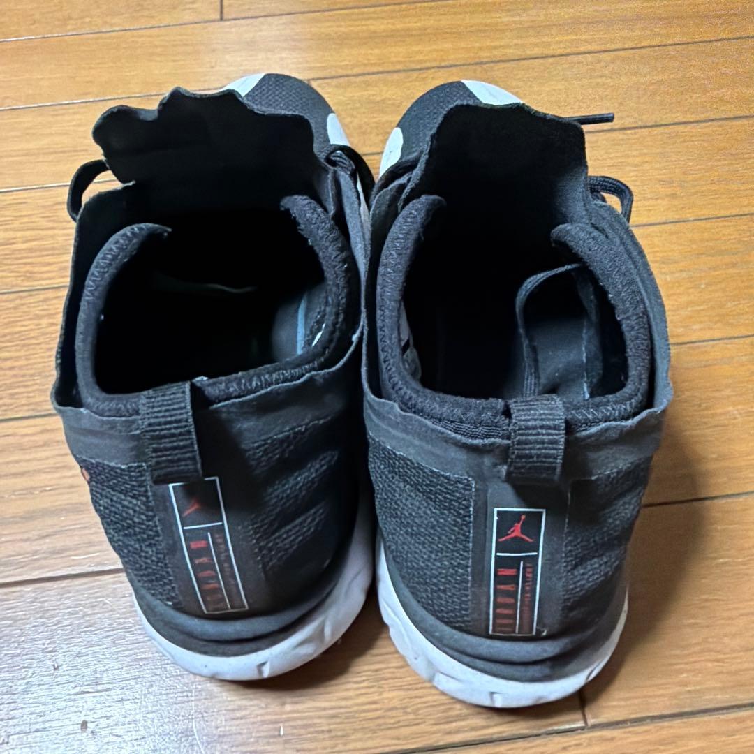 Jordan TWO ブラック/ホワイト バスケットボールシューズ