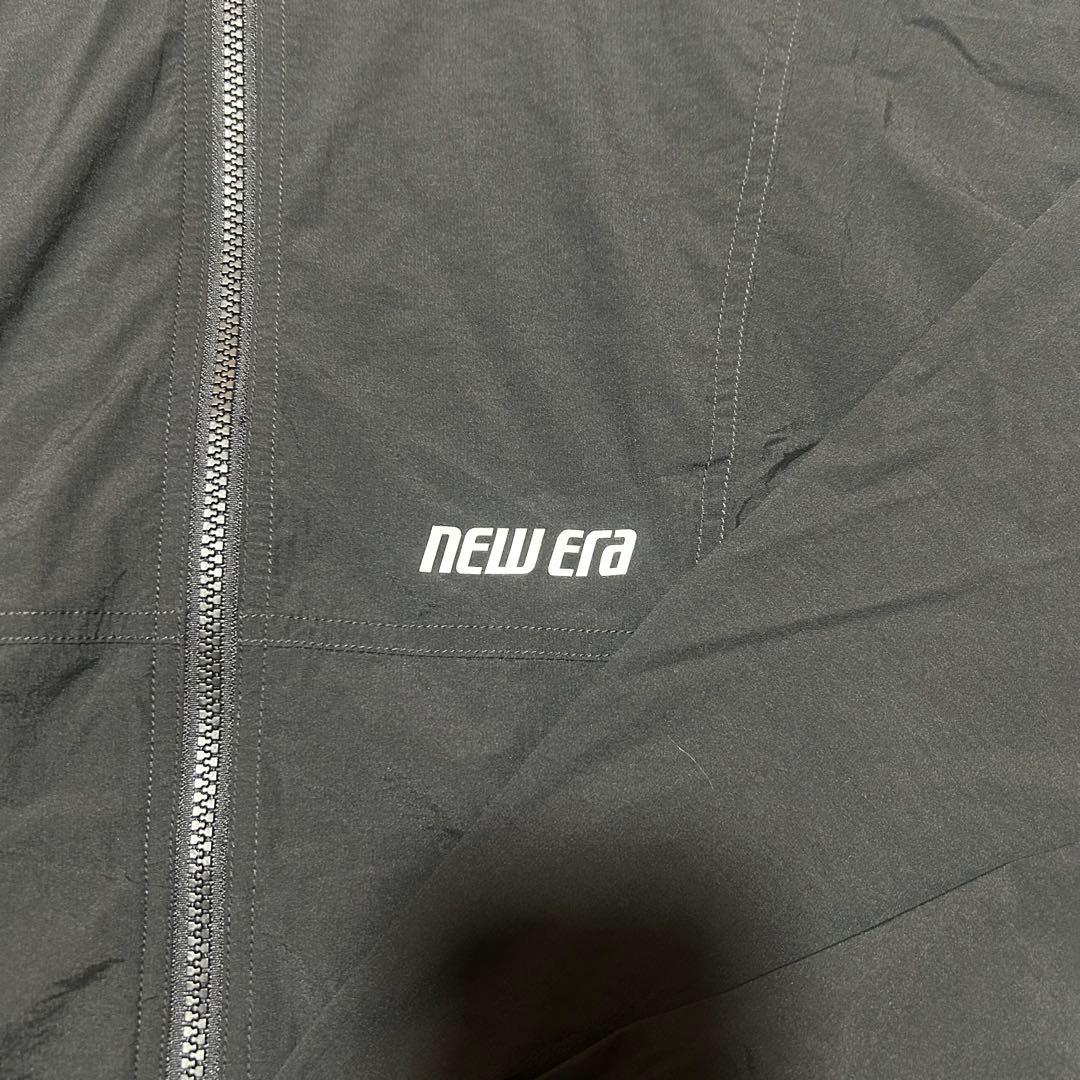 NEWERA ブラック ナイロンパーカー