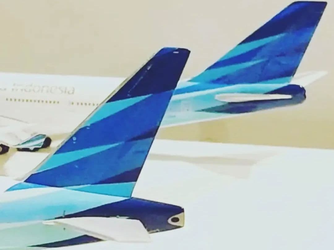 Garuda Indonesia Boeing 777-300 マスク