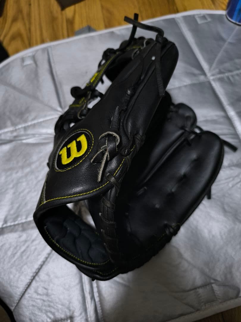 Wilson A2000 硬式内野グローブ