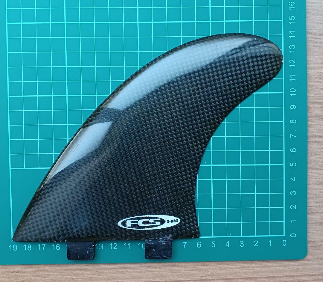 FCS　G-MRX　サーフボードフィン　ツインフィン　マークリチャーズ　カーボン
