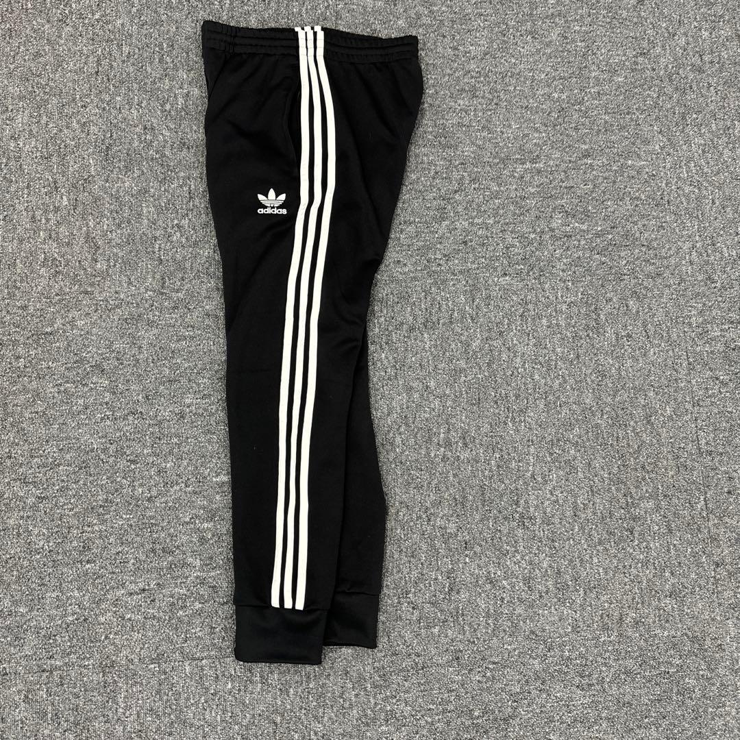 新品adidas トラックパンツ 黒 S RUN DMC セットアップ可