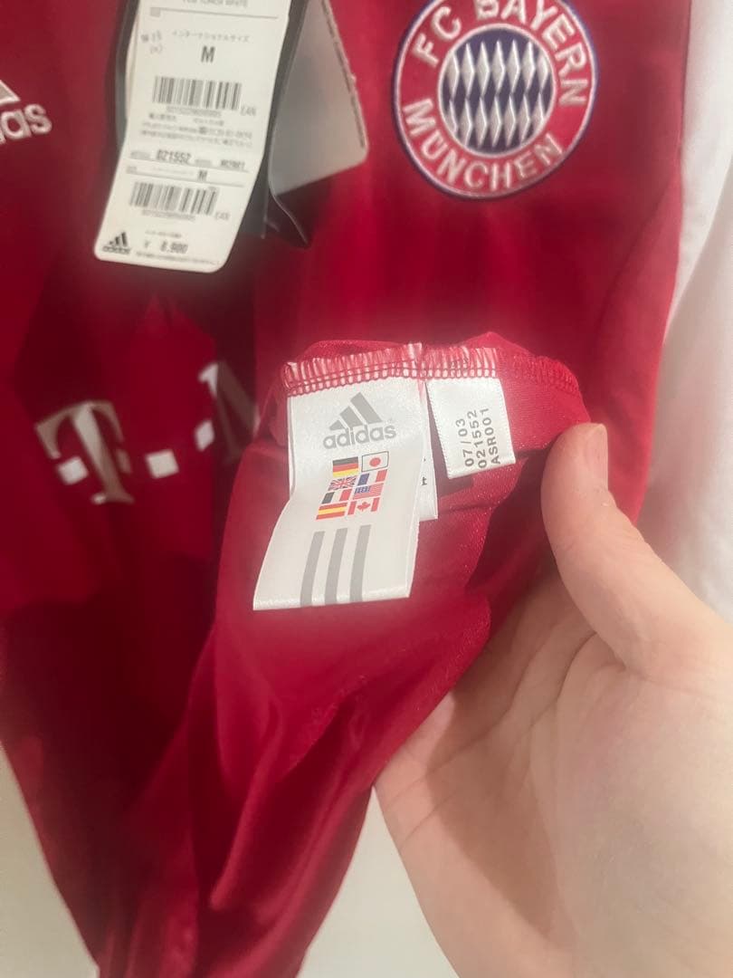 サッカー　adidas バイエルン　ユニフォーム　ユニフォーム　未使用、タグ付き