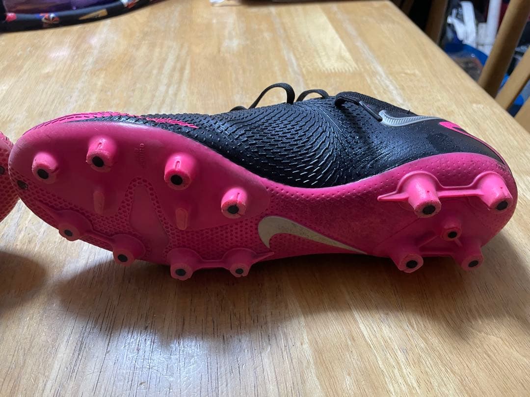 美品　即日発送！Nike Phantom GTエリートHG 残ポイント8〜9割！