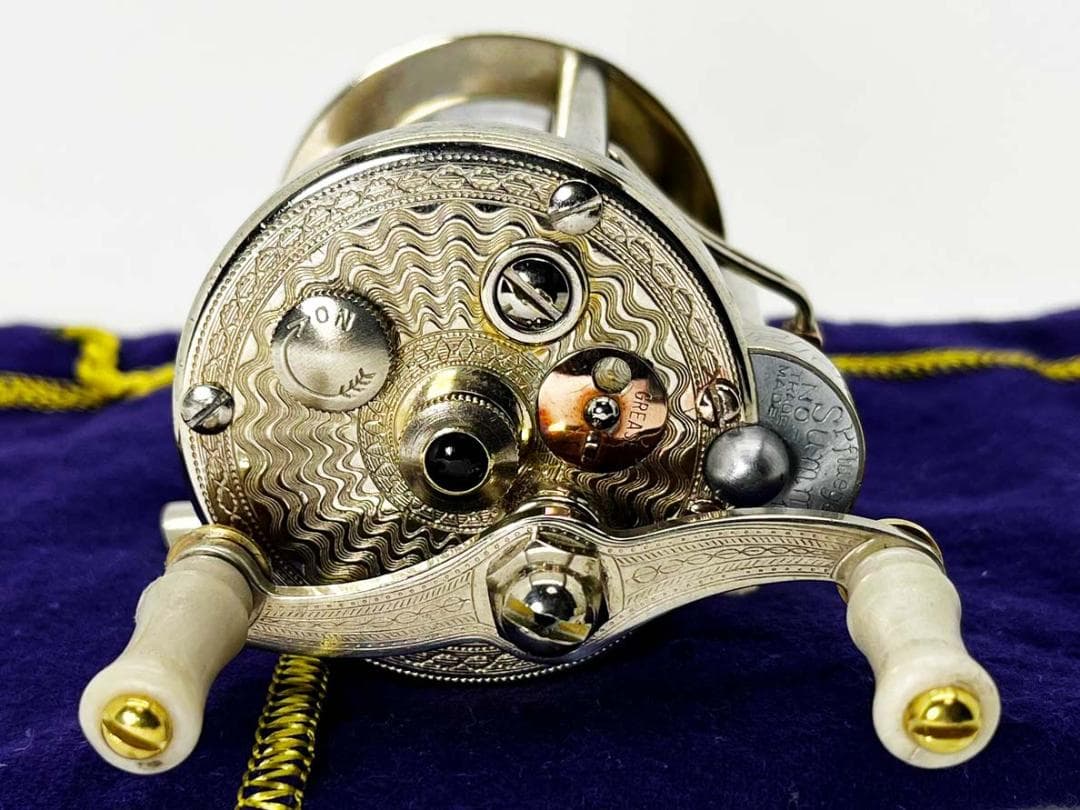 PFLUEGER SUMMIT No.1993L GOLD風カスタムリール