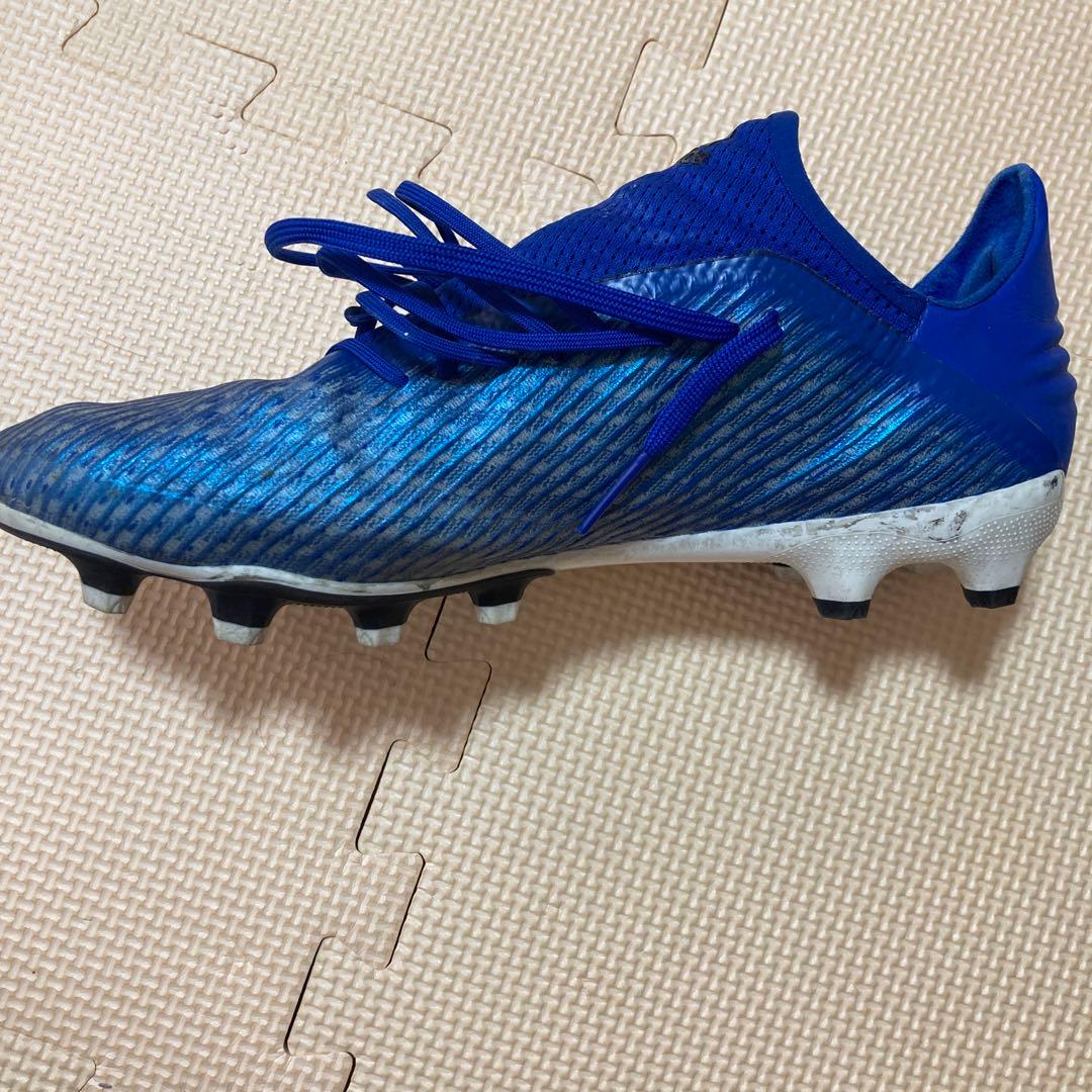 サッカースパイクadidas
