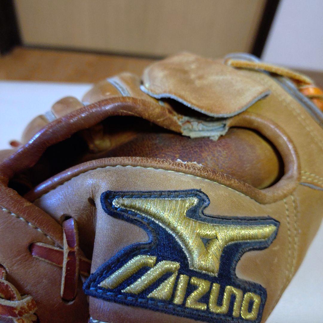 ミズノプロ一般硬式用グローブ　破れあり