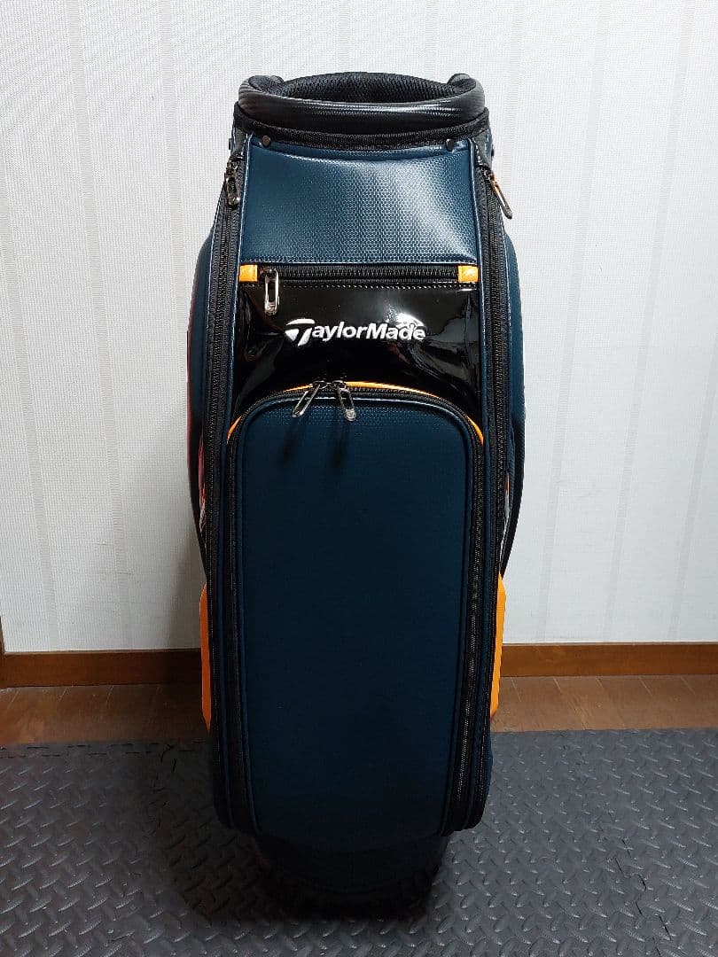 テーラーメイド オーステック キャディバッグ UN725 / M24374