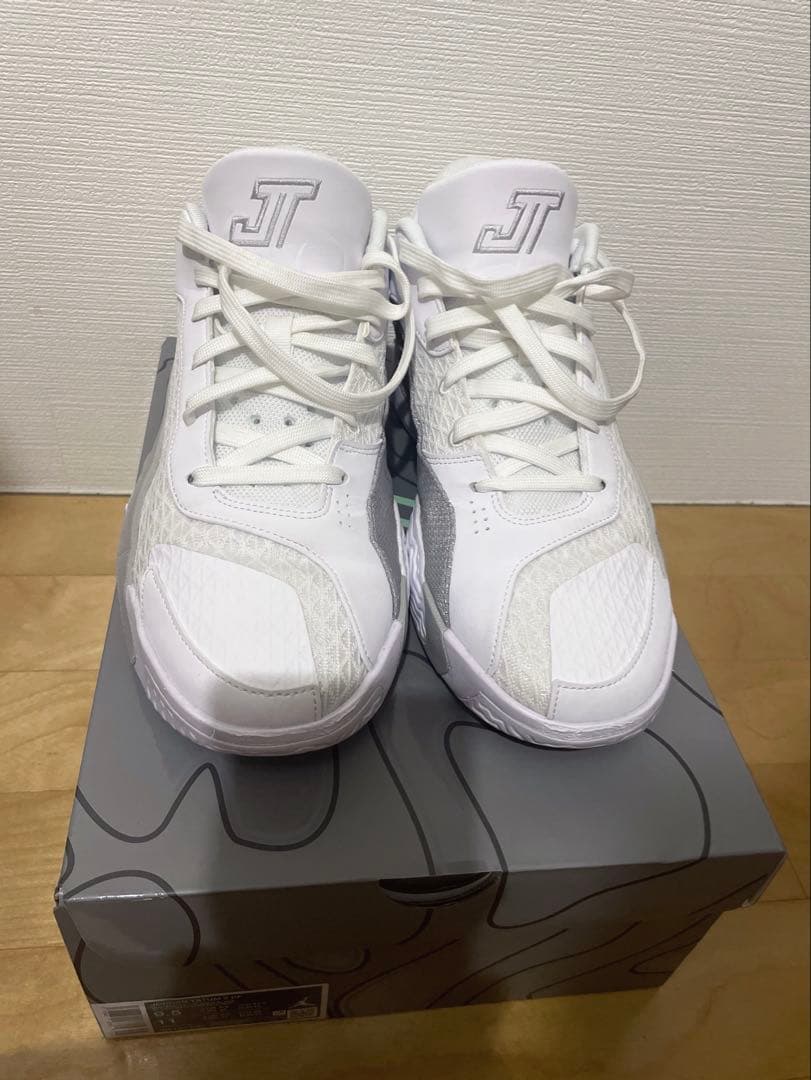 テイタム2 バッシュ　白　27.5㎝