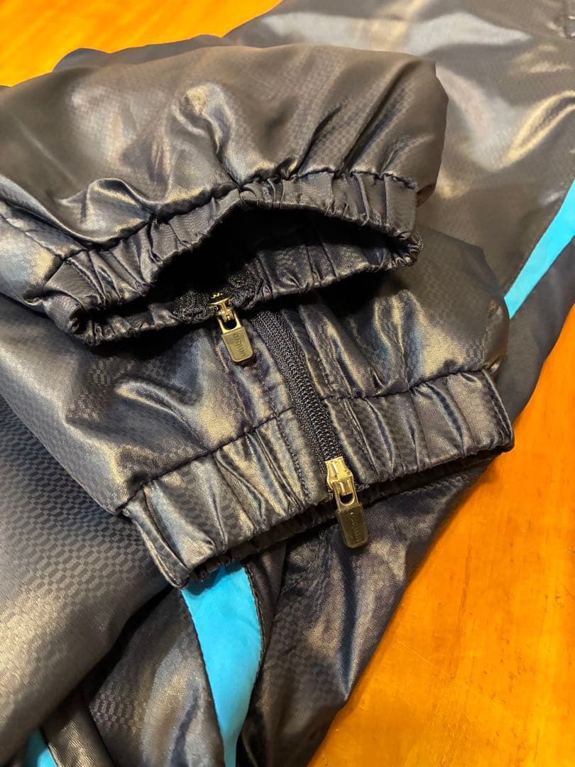 極美品 UMBRO 中綿 ピステ ウィンドブレーカー L M 上下 セットアップ
