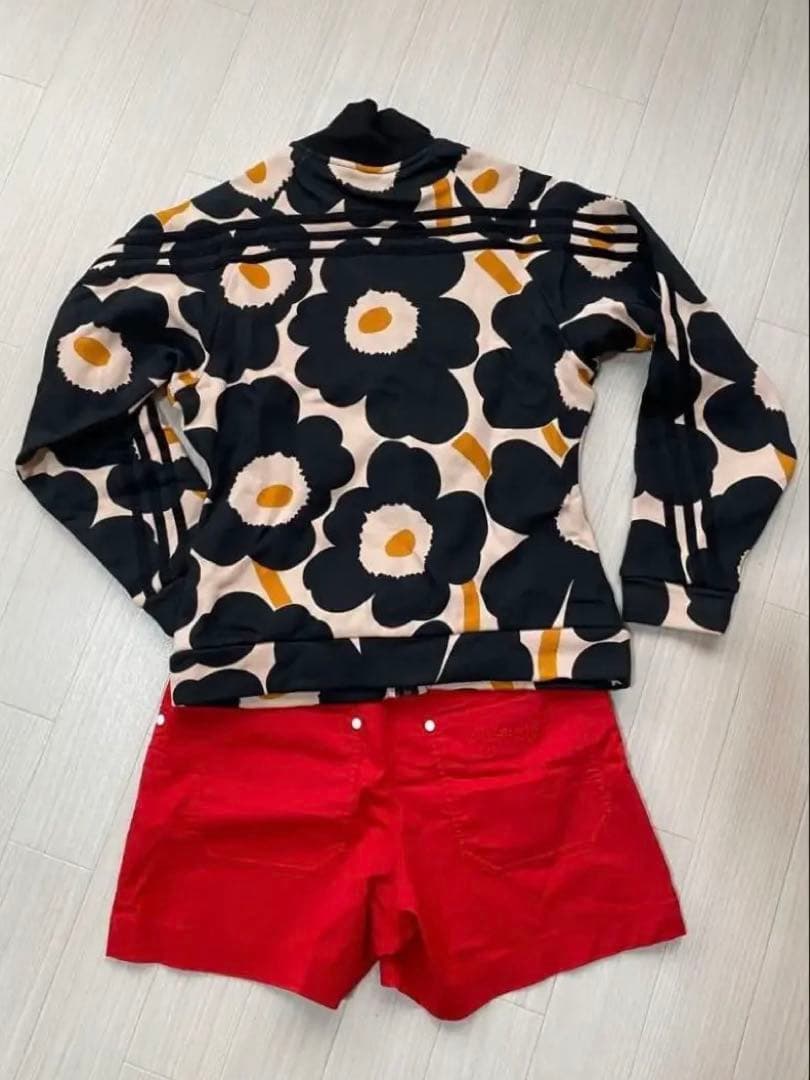 adidas marimekko ジャケットとショートパンツセット