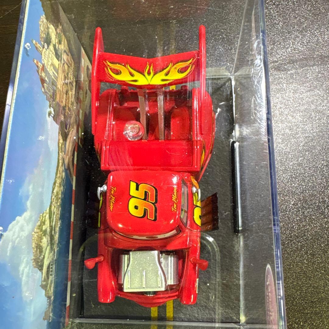 SA553 ピクサー カーズ 2 ライトニングメーターダイキャストカー