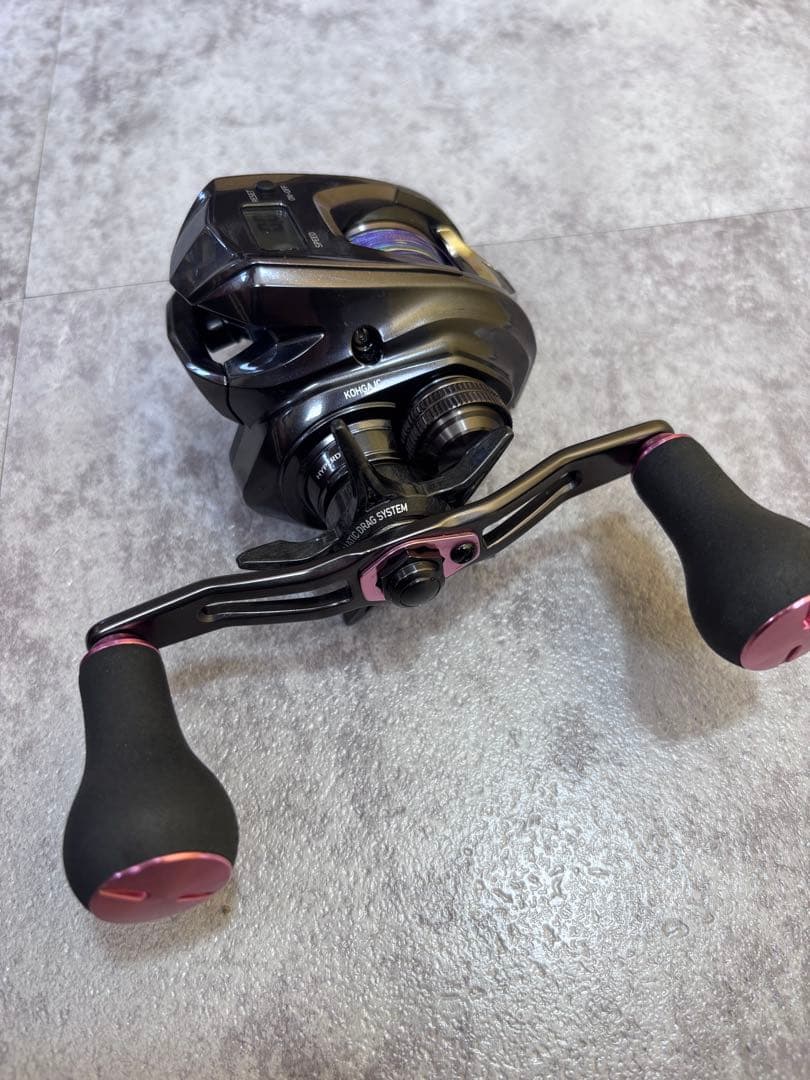 今週末まで　美品　紅牙 IC 150 左巻き　ベイトリール　カウンター　早い者勝