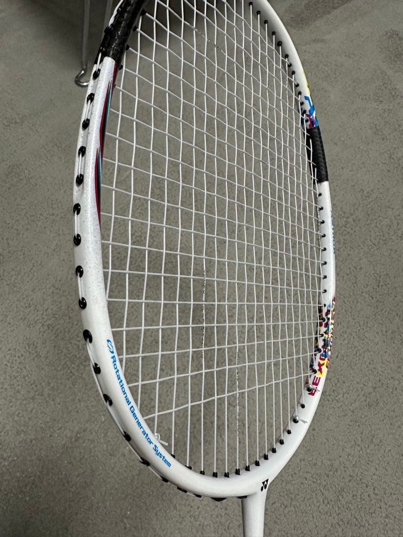 値引き！YONEX アストロクス33 2箇所 修理済