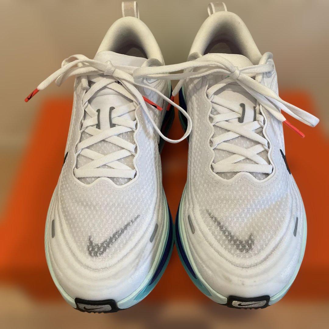 【新品未使用】 NIKE ナイキ Vomero Plus ボメロプラス 26.0