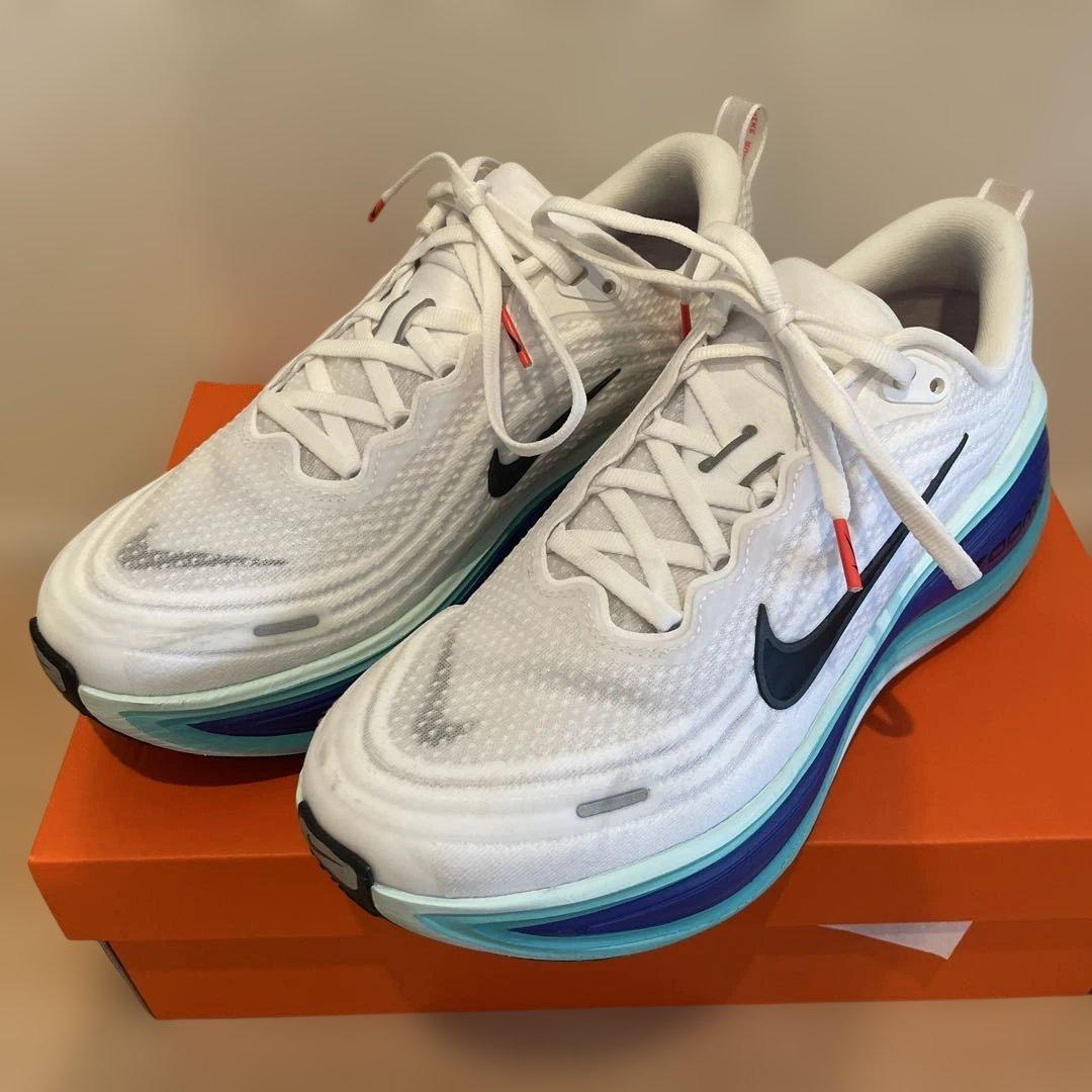 【新品未使用】 NIKE ナイキ Vomero Plus ボメロプラス 26.0