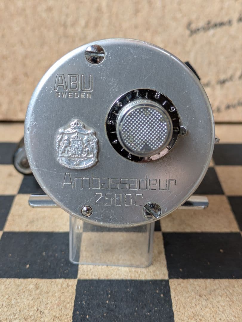 リール 1339. ABU Ambassadeur 2500C
