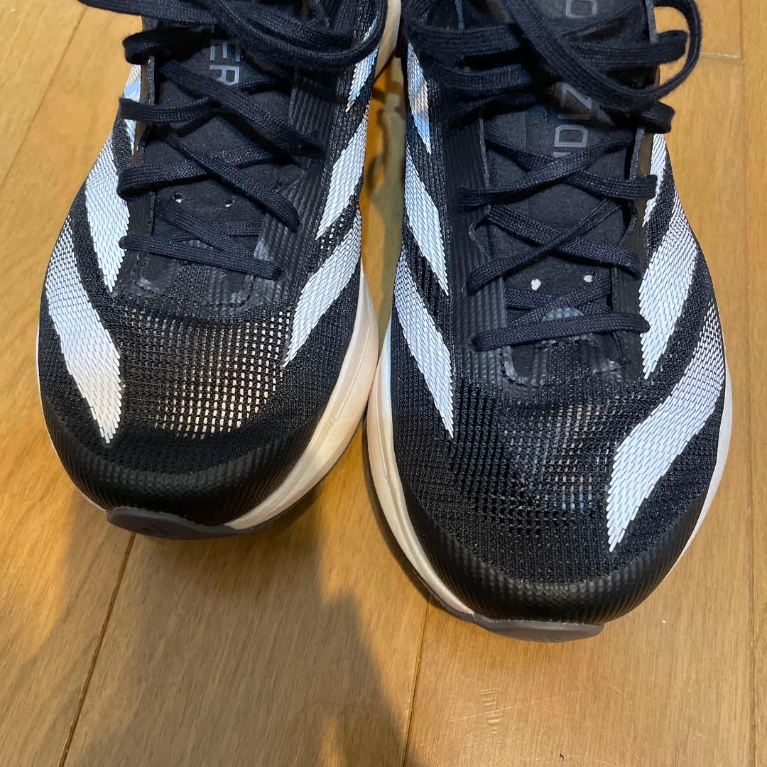 adidas タクミセン　黒　25.5