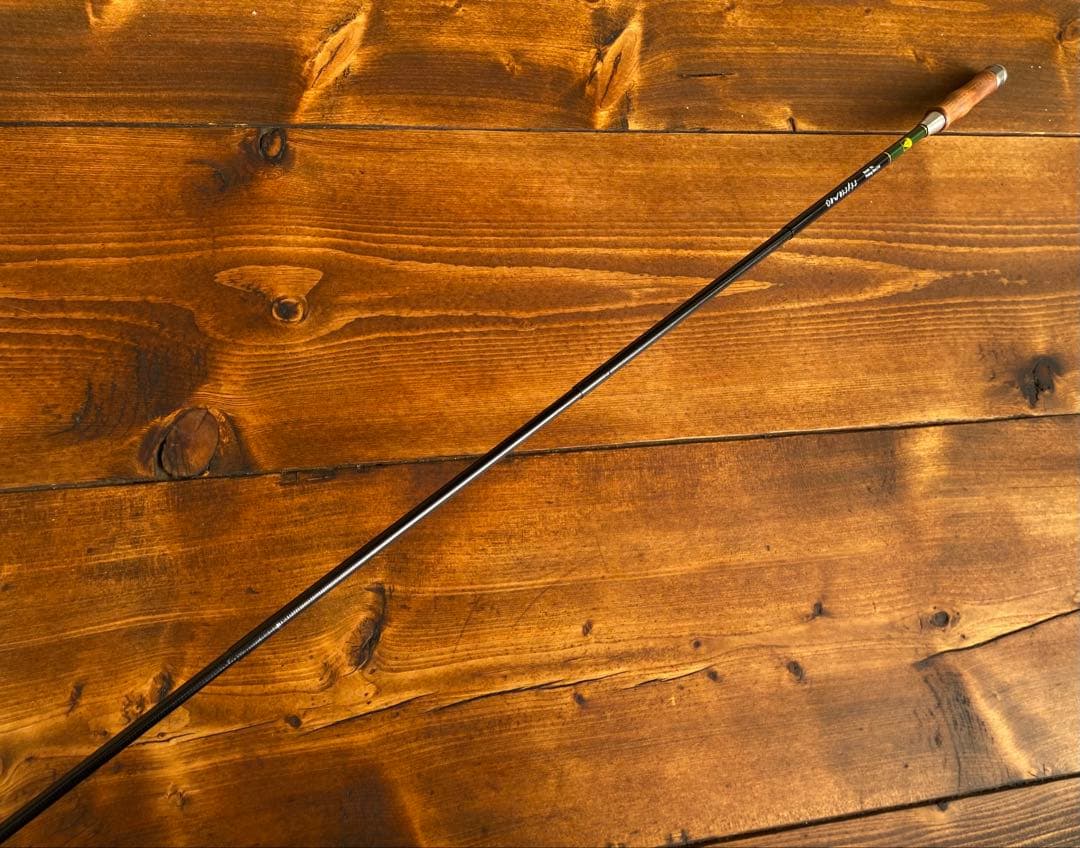 小物釣り竿　タナゴ竿　ブラック×グリーン　210cm ウッドグリップ　振り出し竿